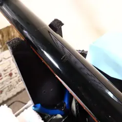 WORN ELECTRIC GUITAR