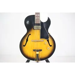 GUITARS 270-003-975-7101