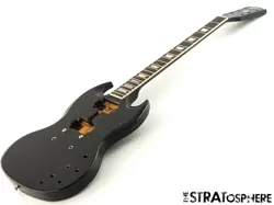 GIBSON USA SG STANDARD MODEL BODY & NECK MAHOGANY NITRO, AMERICAN EBONY