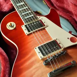 CHERRY SUNBURST- USED