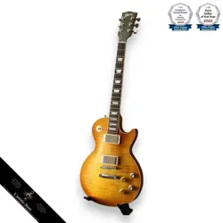 GIBSON KIRK HAMMETT GREENY LES PAUL STANDARD   WITH ORIGINAL HARD CASE