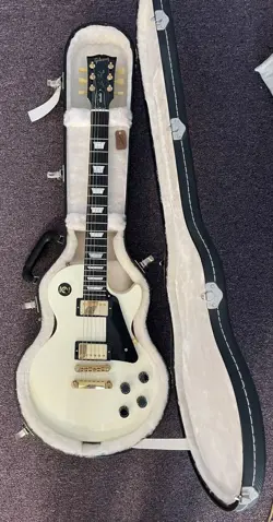 2011 GIBSON LES PAUL STUDIO ALPINE WHITE