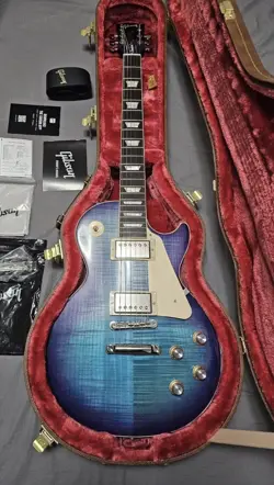 2024 GIBSON LES PAUL STANDARD 60S CUSTOM COLOR BLUEBERRY BURST