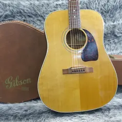 GIBSON J-30 NATURAL ACOUSTIC ELECTRIC GUITAR