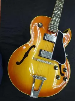 BETWEEN 1963〜1967　GUITAR