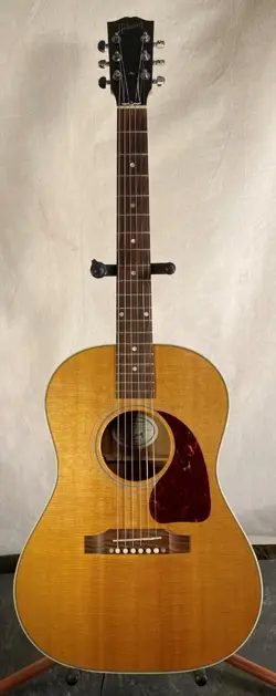 GIBSON LG - 2 AMERICAN EAGLE