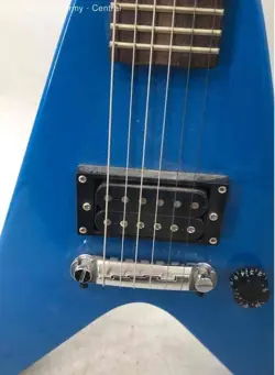 BY GIBSON BLUE