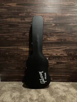 GIBSON GEAR BLACK HARD SHELL PADDED GUITAR CASE GREAT CONDITION NEVER USED!