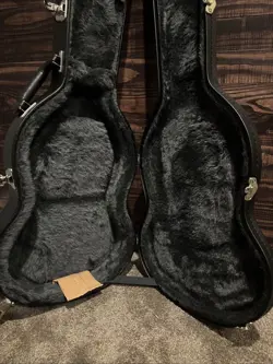 BLACK HARD SHELL