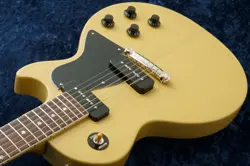 -TV YELLOW- 3.69KG