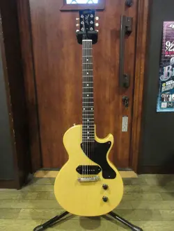 GIBSON CUSTOM SHOP MURPHY LAB 1957 LES PAUL JUNIOR TV ULTRA LIGHT AGED (2022)