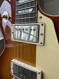 R8 REISSUE
