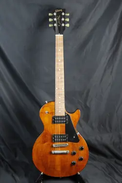 WORN BOURBON W/GIBSON