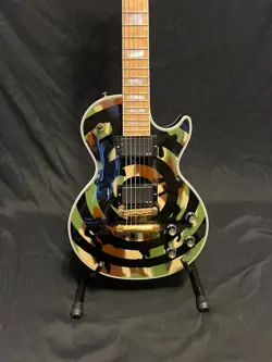 BULLSEYE GUITAR