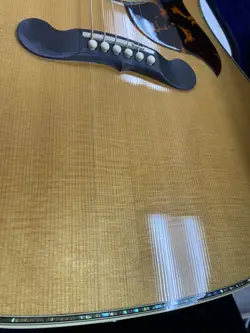 GUITAR SEE