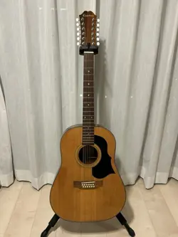 12 STRING MADE