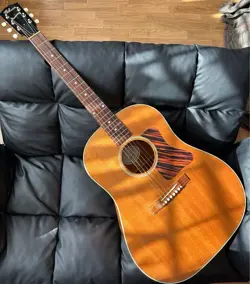 ACOUSTIC GUITAR GIBSON J-35 ANTIQUE NATURAL 2013 MODEL MADE IN USA