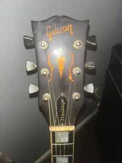 HERITAGE CUSTOM ACOUSTIC