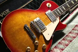 GIBSON LES PAUL CLASSIC 1996 W/ MONTY'S BETHNAL GREEN PAF HUMBUCKER SET