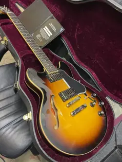GIBSON ES 339 CUSTOM SHOP ELECTRIC GUITAR SUNBURST