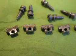 GIBSON NICKEL SADDLES