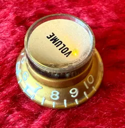 GOLD REFLECTOR KNOB