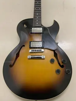 GIBSON ES-135 ACOUSTIC 2000 GUITAR FROM JAPAN