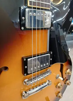 ES-335 SEMIAKO
