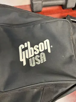 GIBSON USA SOFT CASE FOR FLYING V GUITAR