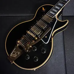 GIBSON CUSTOM SHOP HISTORIC COLLECTION 1957 LES PAUL CUSTOM 3PICKUPS W BIGSBY VO