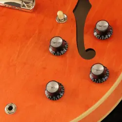 GIBSON: ES-335