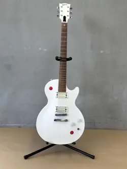 2011 GIBSON BUCKETHEAD LES PAUL STUDIO - SATIN WHITE - HARDCASE