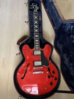 GIBSON MEMPHIS ES-335 / ELECTRIC GUITAR W/ HC MADE IN 2016