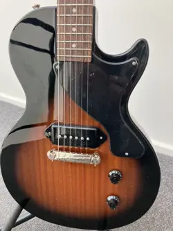 PHONE INSPIRED BY GIBSON P90 & EMERSON HARNESS