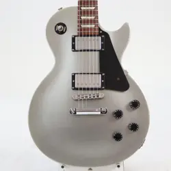 STUDIO SILVER PEARL