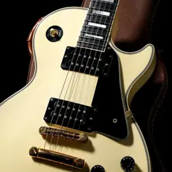 WHITE MAPLE