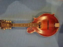 1915 MANDOLIN