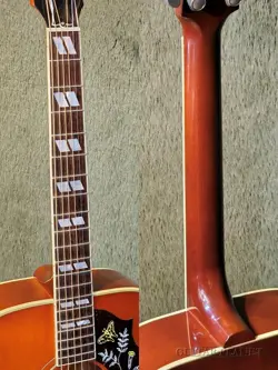 GIBSON HUMMINGBIRD / HERITAGE CHERRY SUNBURST -2001USED -48 TIMES INTEREST RATE 