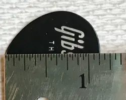 GIBSON PICKS THIN