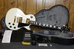 2021 GIBSON LES PAUL CUSTOM ALPINE WHITE WITH EBONY FINGERBOARD