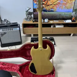 STANDARD 61 TV