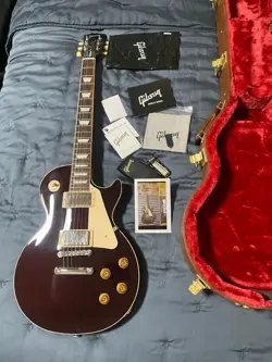 GIBSON USA ELECTRIC GUITAR LES PAUL STANDARD 50S FIGURED TOP TRANSLUCENT OXBLOOD