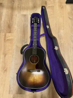 2022 GIBSON CUSTOM SHOP HISTORIC 1942 BANNER LG-2 VINTAGE SUNBURST