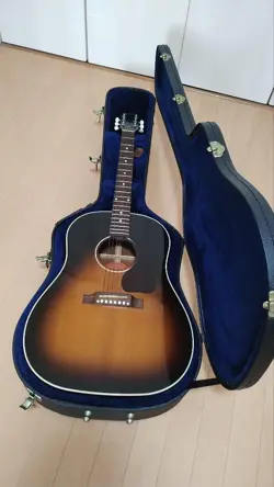 GIBSON J-45 VS WITH HARD CASE ACOUSTIC GUITARS