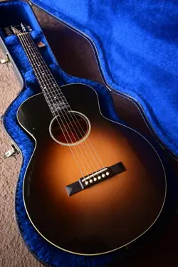 GIBSON ROBERT JOHNSON L-1 2010 ACOUSTIC GUITARS
