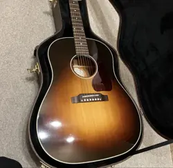 GIBSON J-45 STANDARD ACOUSTIC GUITARS