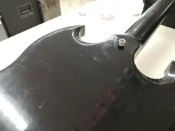 BLACK W/GIG