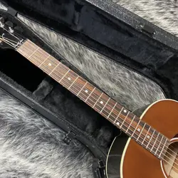 GIBSON J-45 STANDARD HONEY BURST VOS
