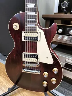 TRADITIONAL PRO RED