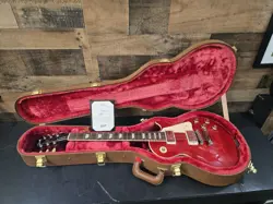 2023 GIBSON LES PAUL 60'S FIGURED STANDARD 60'S CHERRY DEMO 9.2 LBS FLAMEY